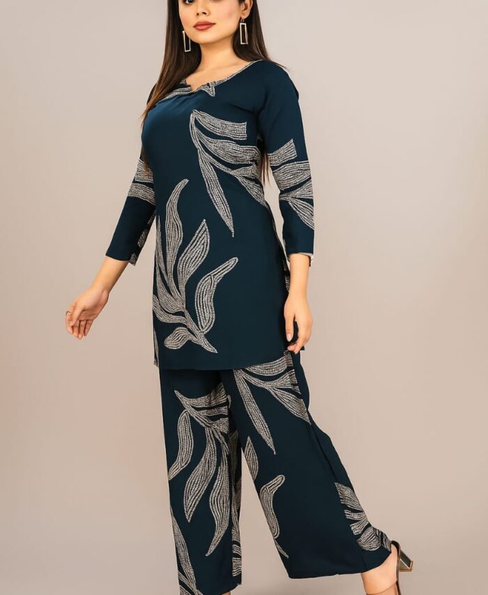 Trendy Aagam Graceful Kurta Set for Festive and Office Wear - on2line.in